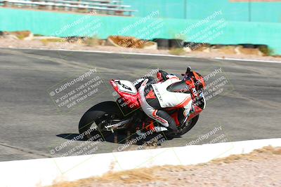 media/Oct-15-2022-TrackXperience (Sat) [[8f70b8b0be]]/Group 2/session 2 turn 3 and 4/